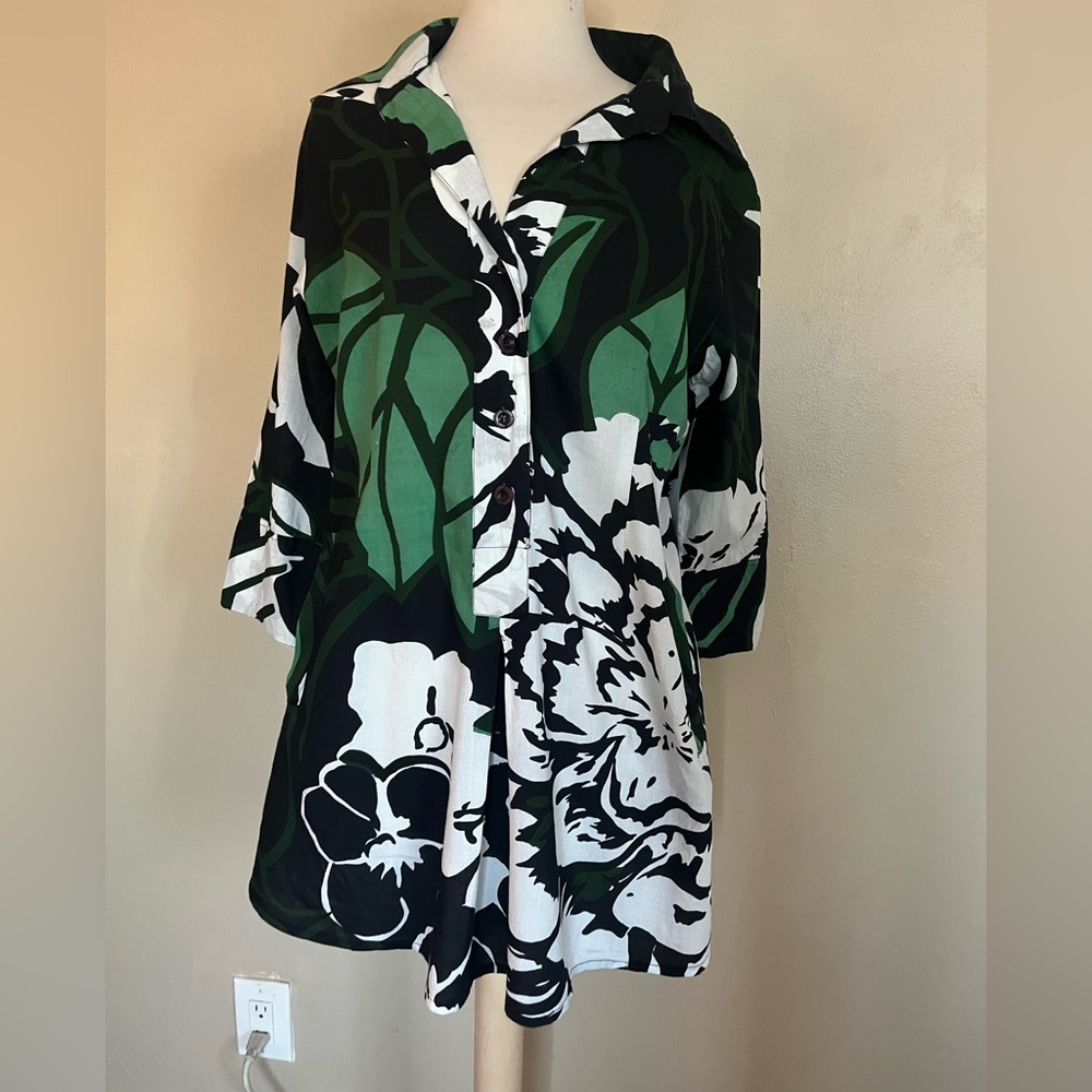 Soft Surroundings Green and Black/Dark Blue Blouse